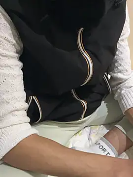 Yasar-Xxxl online show from February 10, 2026, 7:46 pm