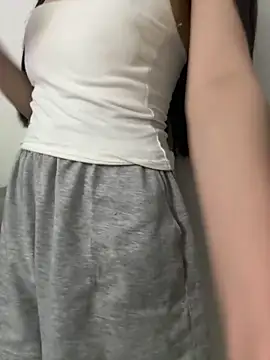 Snapshot of Desi_sara chatting on March 19, 2026, 3:28 am Desi sara online show from March 19, 2026, 3:28 am