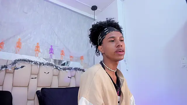 Johan gz  online show from October 11, 2025, 11:44 am