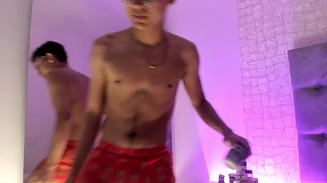 Snapshot of Lucien_Gray_ chatting on December 3, 2025, 3:00 pm Lucien Gray online show from December 3, 2025, 3:00 pm