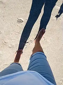 Snapshot of sarahkat86 chatting on November 8, 2025, 6:00 pm sarahkat86 online show from November 8, 2025, 6:00 pm