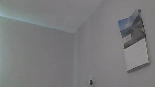 sarahkat86 online show from June 2, 2026, 9:26 pm
