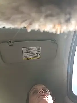 Snapshot of sarahkat86 chatting on February 5, 2026, 8:15 pm sarahkat86 online show from February 5, 2026, 8:15 pm