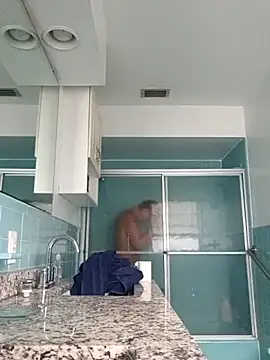 Snapshot of sarahkat86 chatting on March 13, 2026, 10:26 pm sarahkat86 online show from March 13, 2026, 10:26 pm