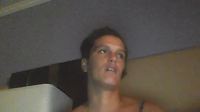 sarahkat86 online show from September 10, 2025, 3:55 pm