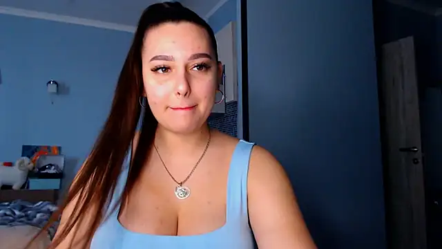 NikiWhite online show from October 9, 2025, 8:15 am