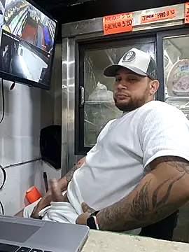 Snapshot of Catire10_ chatting on November 26, 2025, 1:55 pm Catire10 online show from November 26, 2025, 1:55 pm