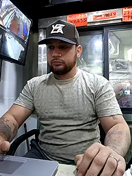 Snapshot of Catire10_ chatting on December 2, 2025, 2:19 pm Catire10 online show from December 2, 2025, 2:19 pm