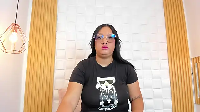AriaBelle online show from April 23, 2026, 11:16 am