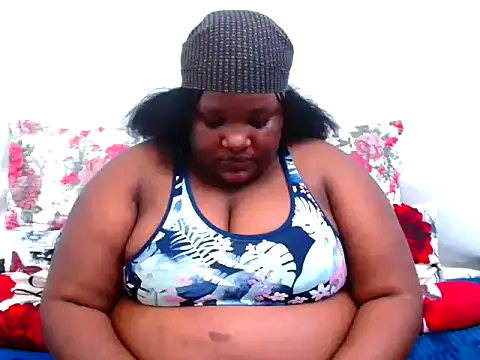 Snapshot of ChubbyBoobsxxx chatting on October 31, 2025, 6:10 am ChubbyBoobsxxx online show from October 31, 2025, 6:10 am