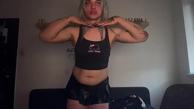 emilydee666 online show from May 23, 2026, 3:05 am