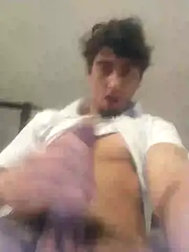 salmonman1305 online show from December 20, 2025, 1:30 am