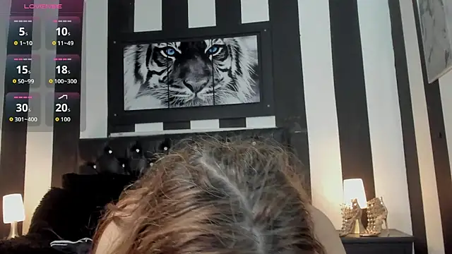 aliceemature4u online show from October 7, 2025, 2:56 am