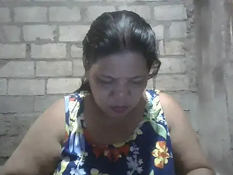 Snapshot of xxbernxxx chatting on October 29, 2025, 12:20 am xxbernxxx online show from October 29, 2025, 12:20 am