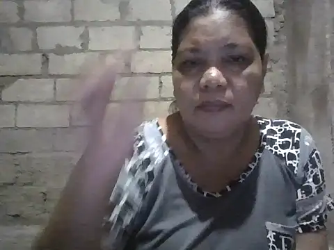 Snapshot of xxbernxxx chatting on October 15, 2025, 10:01 am xxbernxxx online show from October 15, 2025, 10:01 am