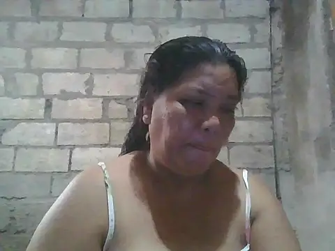 Snapshot of xxbernxxx chatting on August 5, 2026, 12:48 am xxbernxxx online show from August 5, 2026, 12:48 am