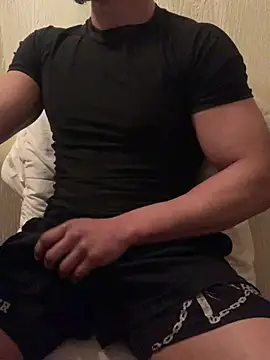 Snapshot of veilofstrength chatting on March 6, 2026, 12:49 am veilofstrength online show from March 6, 2026, 12:49 am