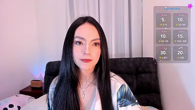 Snapshot of sarah_saenz_ chatting on April 26, 2026, 6:32 am sarah saenz online show from April 26, 2026, 6:32 am