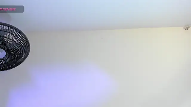 Snapshot of sweet__vanessa1 chatting on July 1, 2026, 1:17 am sweet vanessa1 online show from July 1, 2026, 1:17 am