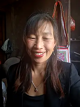 ngocngoc cute online show from October 30, 2025, 2:21 am