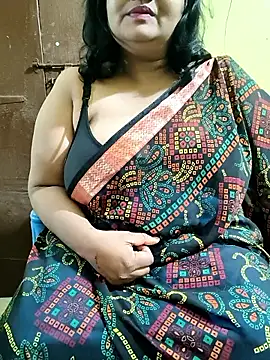 Snapshot of Swapna_Hyd chatting on November 9, 2025, 9:41 pm Swapna Hyd online show from November 9, 2025, 9:41 pm