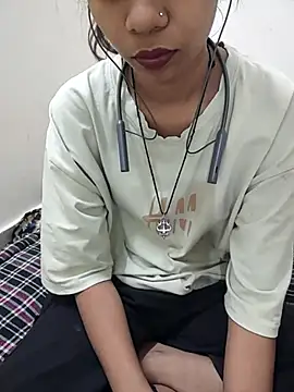 Snapshot of Anjana_Lovely chatting on October 22, 2025, 6:02 am Anjana Lovely online show from October 22, 2025, 6:02 am