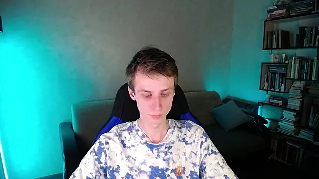 Snapshot of yes_cute_boy_ chatting on February 25, 2026, 2:17 pm yes cute boy online show from February 25, 2026, 2:17 pm