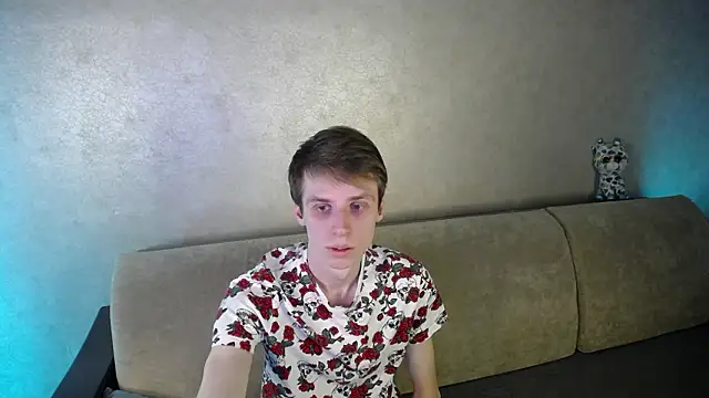 Snapshot of yes_cute_boy_ chatting on March 10, 2026, 5:50 pm yes cute boy online show from March 10, 2026, 5:50 pm