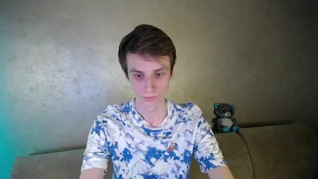 Snapshot of yes_cute_boy_ chatting on March 27, 2026, 6:20 pm yes cute boy online show from March 27, 2026, 6:20 pm