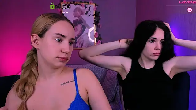 Snapshot of riley_sanders chatting on November 29, 2025, 11:27 pm riley sanders online show from November 29, 2025, 11:27 pm