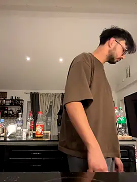 Gipsyboysteve online show from November 18, 2025, 4:54 pm