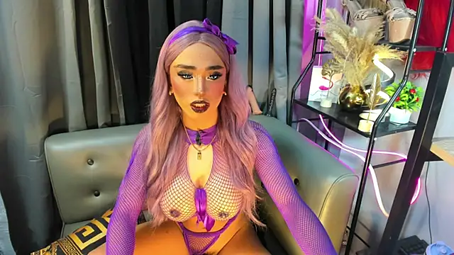 11InchsSexyEllaine xx online show from July 30, 2026, 7:57 pm