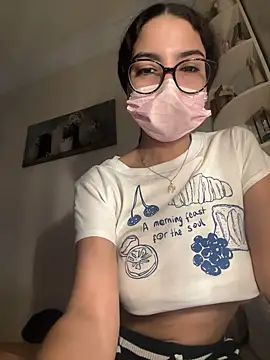 Snapshot of SOUSOU-MOROCCO chatting on September 15, 2025, 10:10 pm SOUSOU-MOROCCO online show from September 15, 2025, 10:10 pm