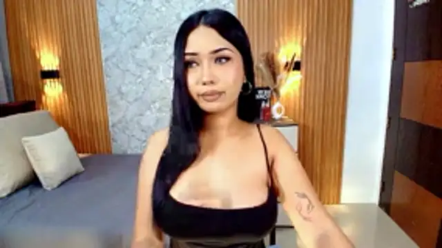 Snapshot of MiaFuckingWill chatting on October 19, 2025, 11:57 am MiaFuckingWill online show from October 19, 2025, 11:57 am