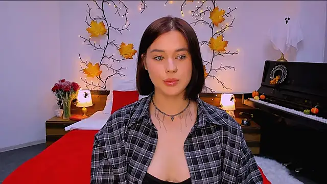 Snapshot of lil_angel_ chatting on October 29, 2025, 1:10 pm lil angel online show from October 29, 2025, 1:10 pm