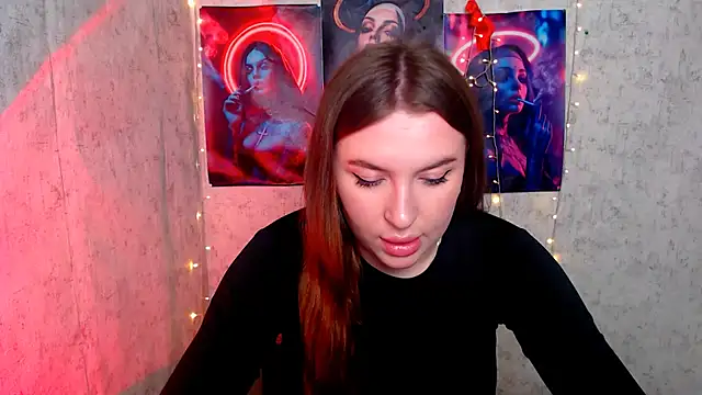 JuliaTopp  online show from March 16, 2026, 7:34 am