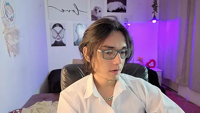 davoxer online show from February 5, 2026, 3:35 am