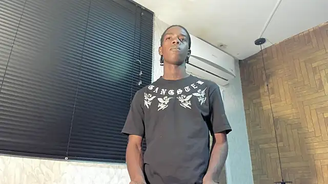 Snapshot of Cam_Brown chatting on September 12, 2025, 4:23 am Cam Brown online show from September 12, 2025, 4:23 am