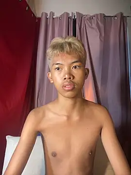 Snapshot of urcumjp chatting on November 14, 2025, 10:57 pm urcumjp online show from November 14, 2025, 10:57 pm