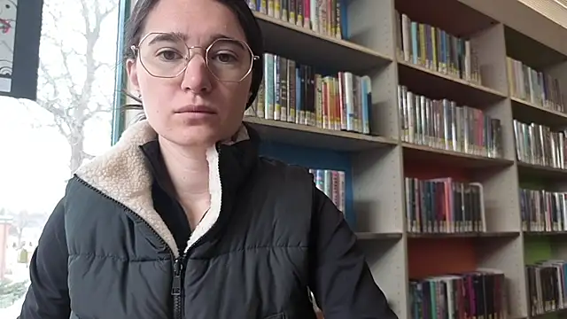 Snapshot of bambifarrina chatting on February 12, 2026, 3:45 pm bambifarrina online show from February 12, 2026, 3:45 pm