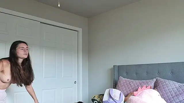 bambifarrina online show from October 26, 2025, 1:22 pm