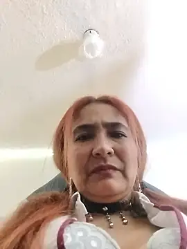 gabrielaponce11 online show from June 14, 2026, 1:02 am