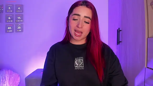 Snapshot of scarlett_Collinss chatting on November 6, 2025, 4:16 am scarlett Collinss online show from November 6, 2025, 4:16 am