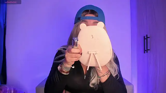 Snapshot of scarlett_Collinss chatting on November 20, 2025, 4:46 am scarlett Collinss online show from November 20, 2025, 4:46 am