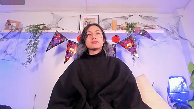 Snapshot of Vampgyal chatting on November 3, 2025, 8:23 pm Vampgyal online show from November 3, 2025, 8:23 pm