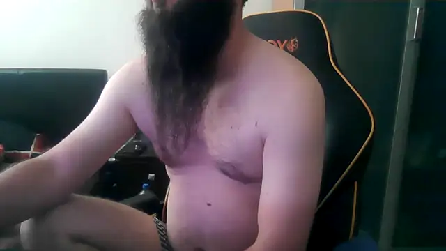 LondonMan1988 online show from May 16, 2026, 8:35 am