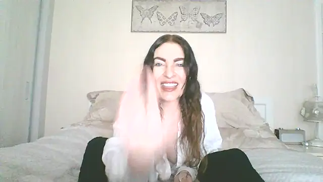 Snapshot of EllaKent chatting on February 23, 2026, 3:34 pm EllaKent online show from February 23, 2026, 3:34 pm