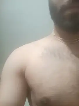indianMale  online show from May 15, 2026, 3:21 pm