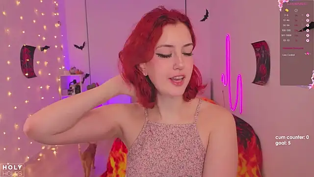 Snapshot of bananasgirl chatting on October 30, 2025, 5:28 am bananasgirl online show from October 30, 2025, 5:28 am