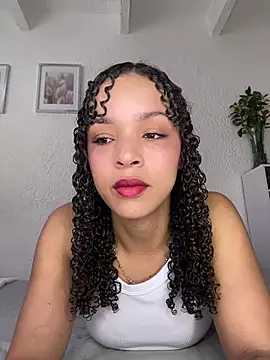 Yasmin777  online show from June 6, 2026, 5:07 pm